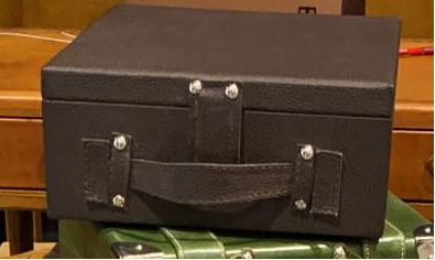 PP-ZOL134- Bottle Holder Leather Chest & Trunk